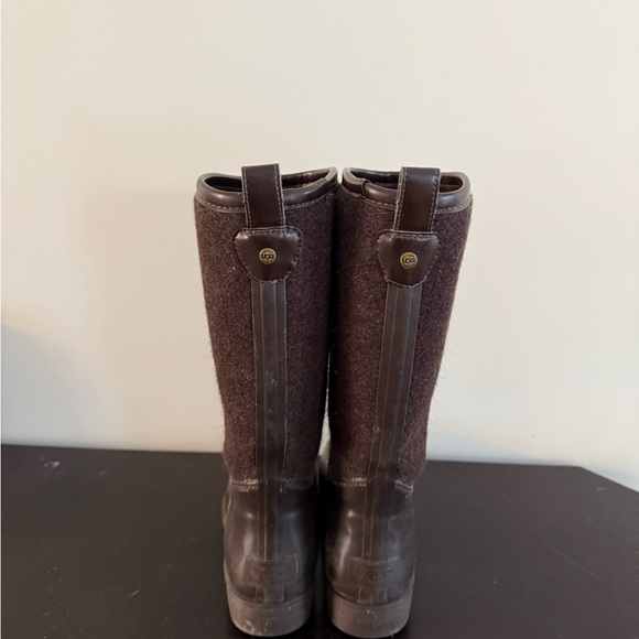 Ugg Reignfall Boots Dark Brown - Picture 4 of 9